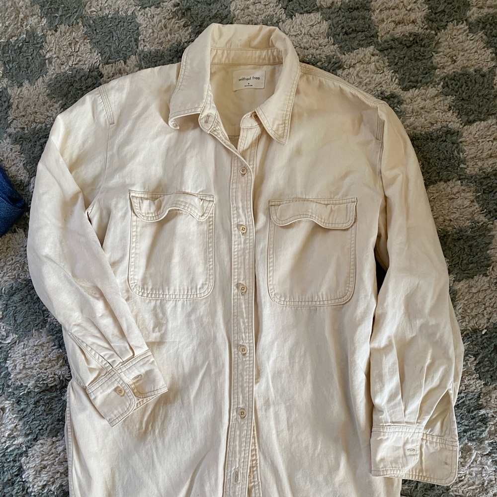 Aritzia cream cotton/linen blend button down